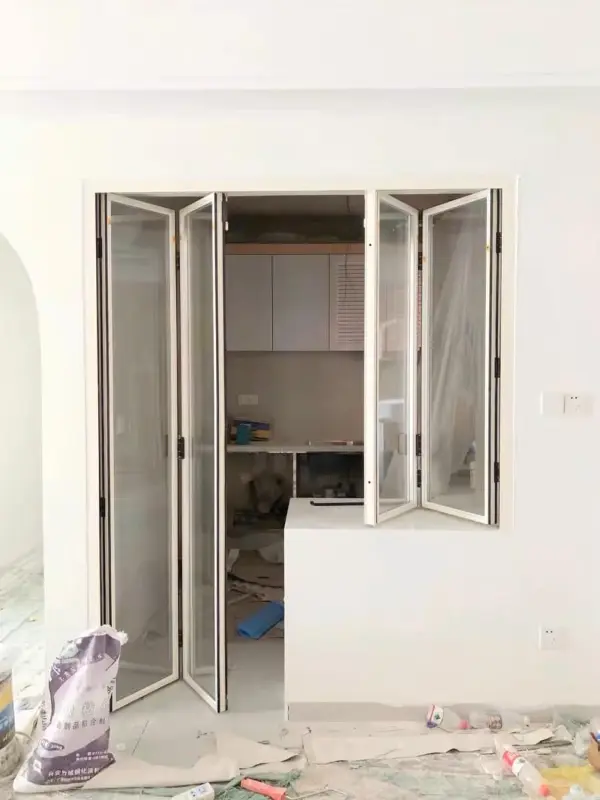 Bi-fold glass door - balcony opening